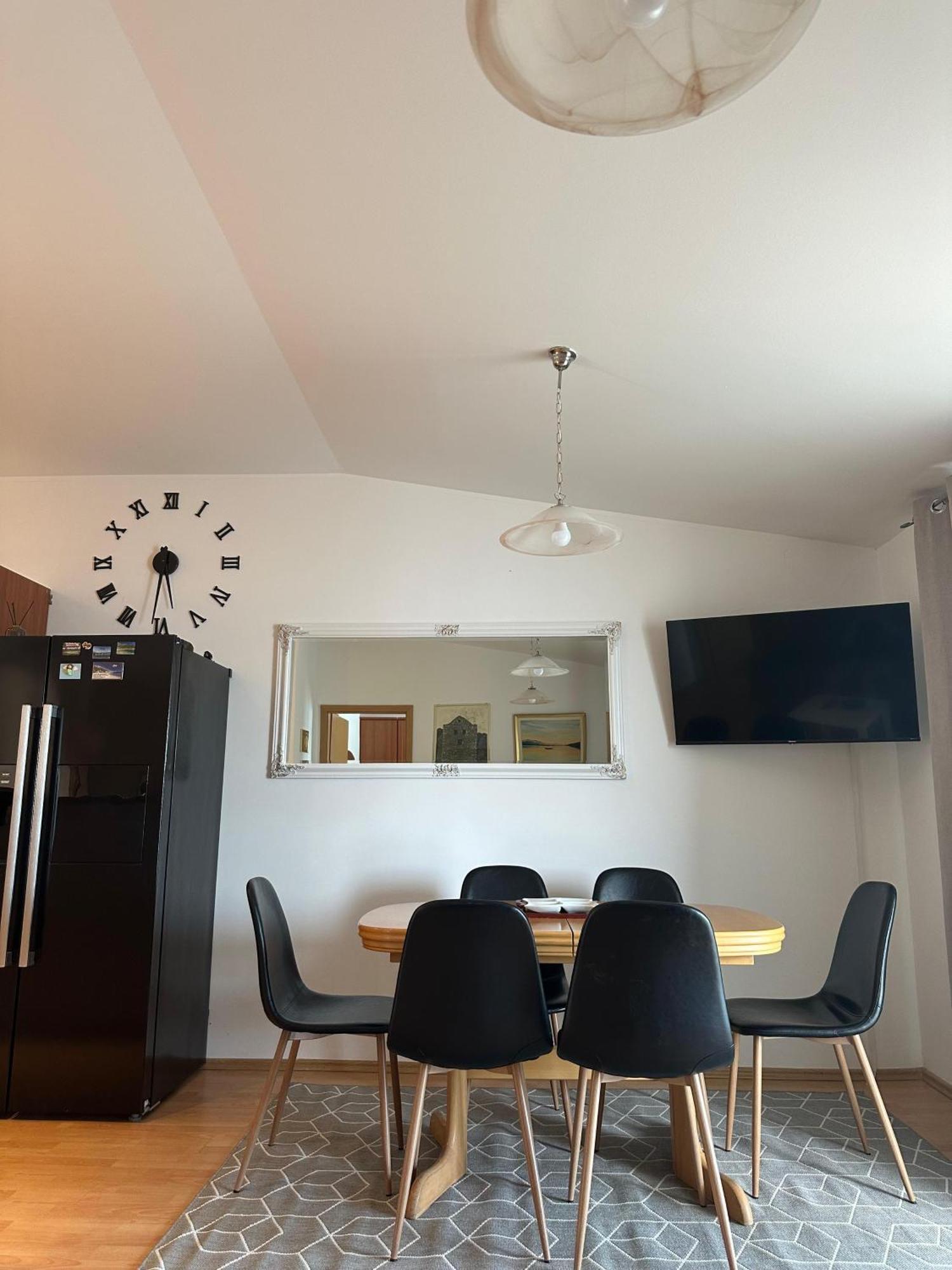 Apartman Bebic Klek Eksteriør billede