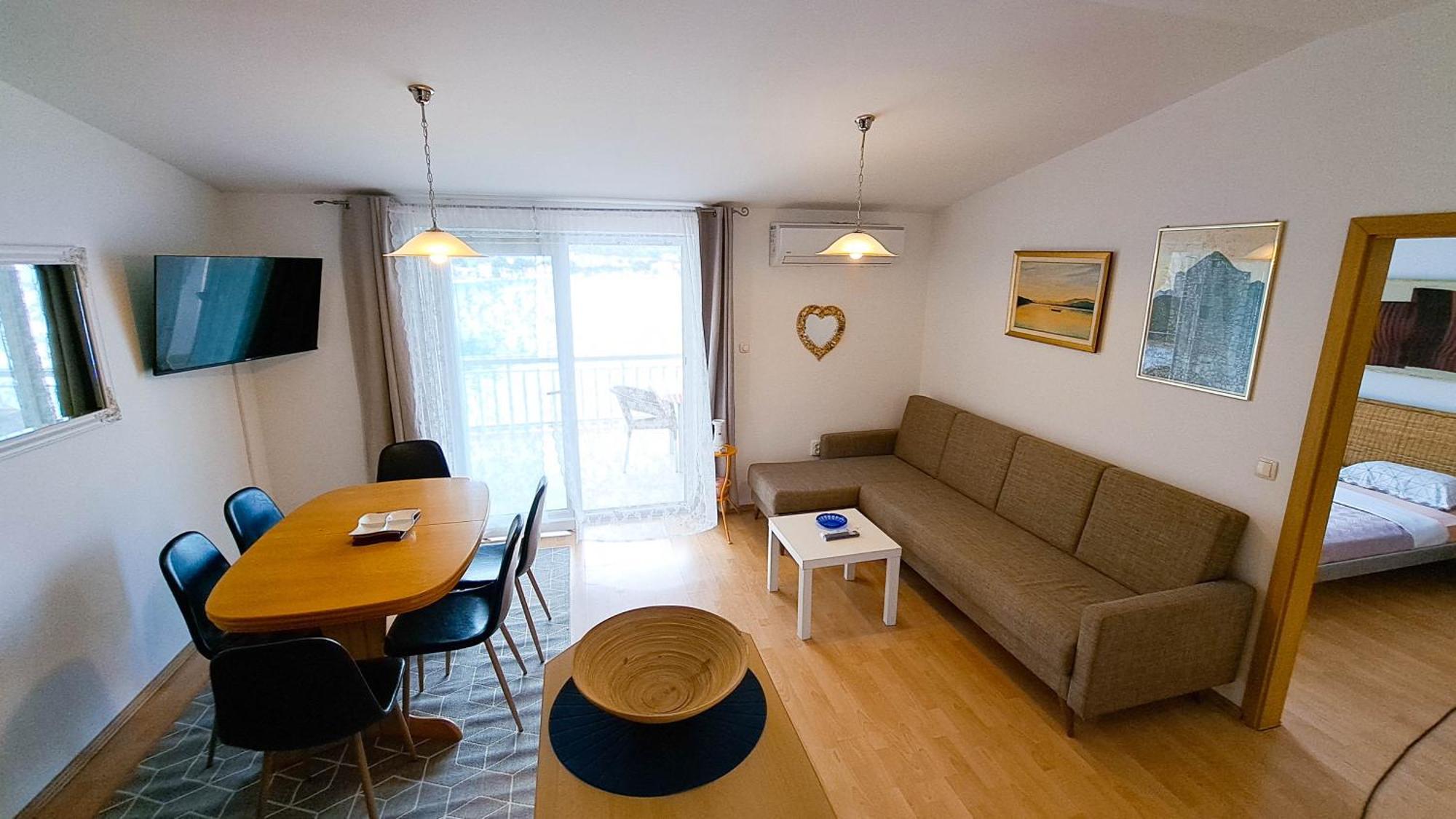 Apartman Bebic Klek Eksteriør billede