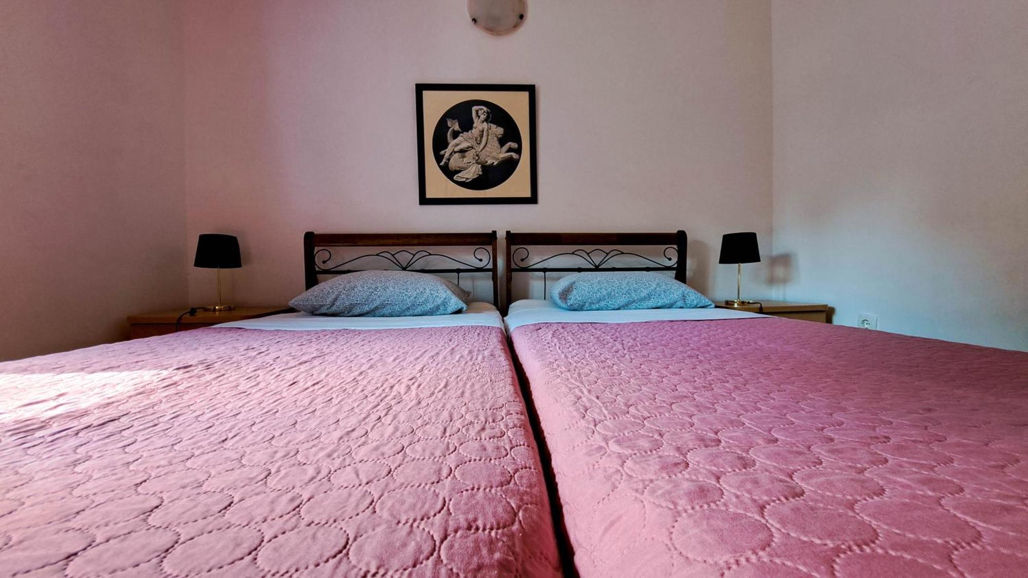 Apartman Bebic Klek Eksteriør billede
